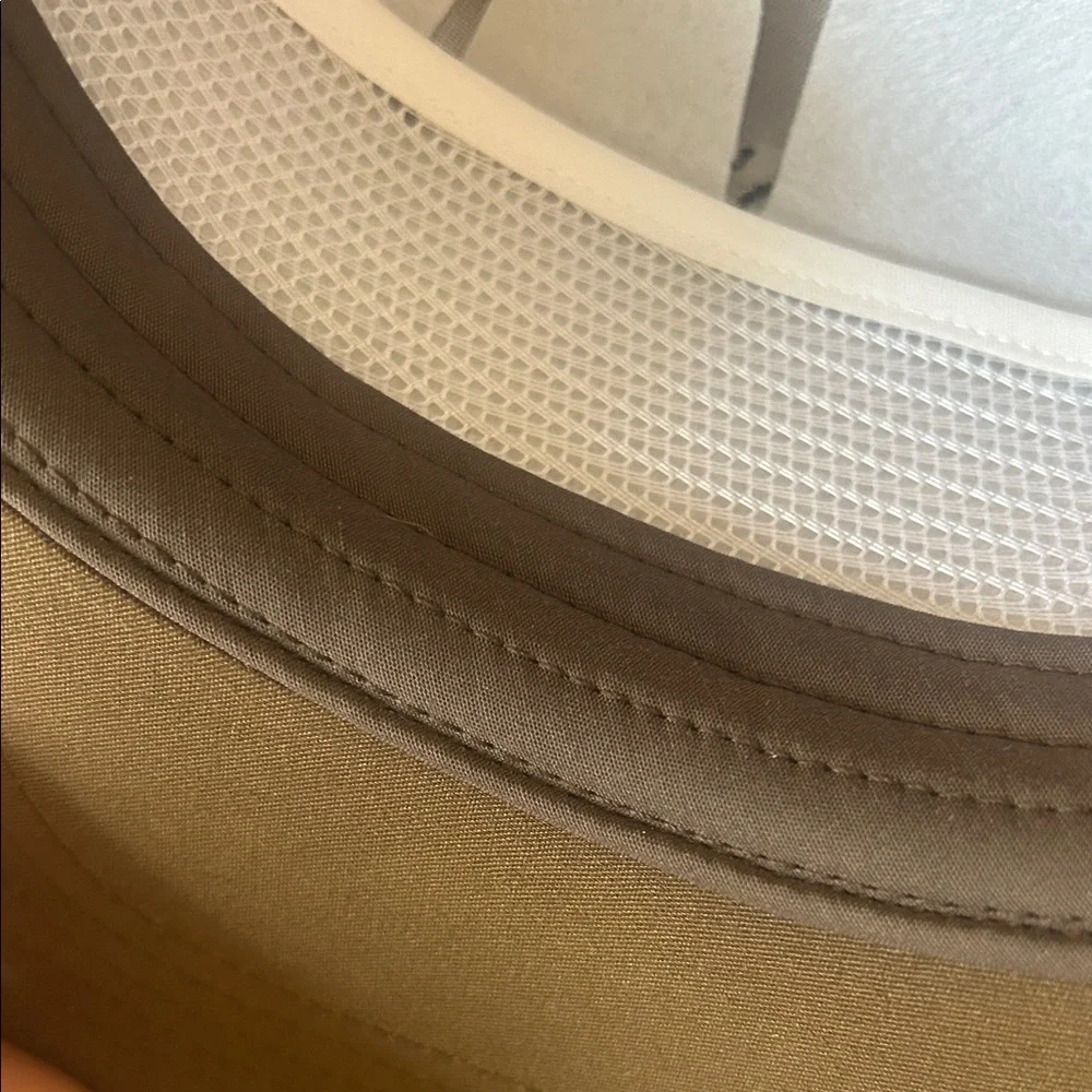 Brown Deer Embroidered Cap - Picture 6 of 7